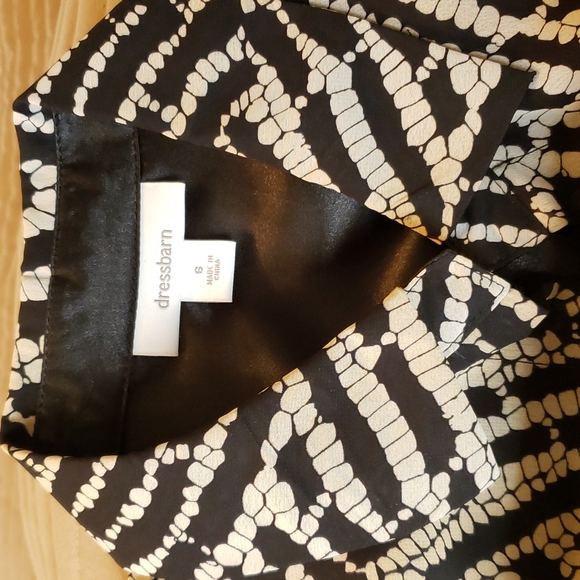 Dress Barn Short Sleeve Black, Beige print long dress size 6 - Picture 6 of 6